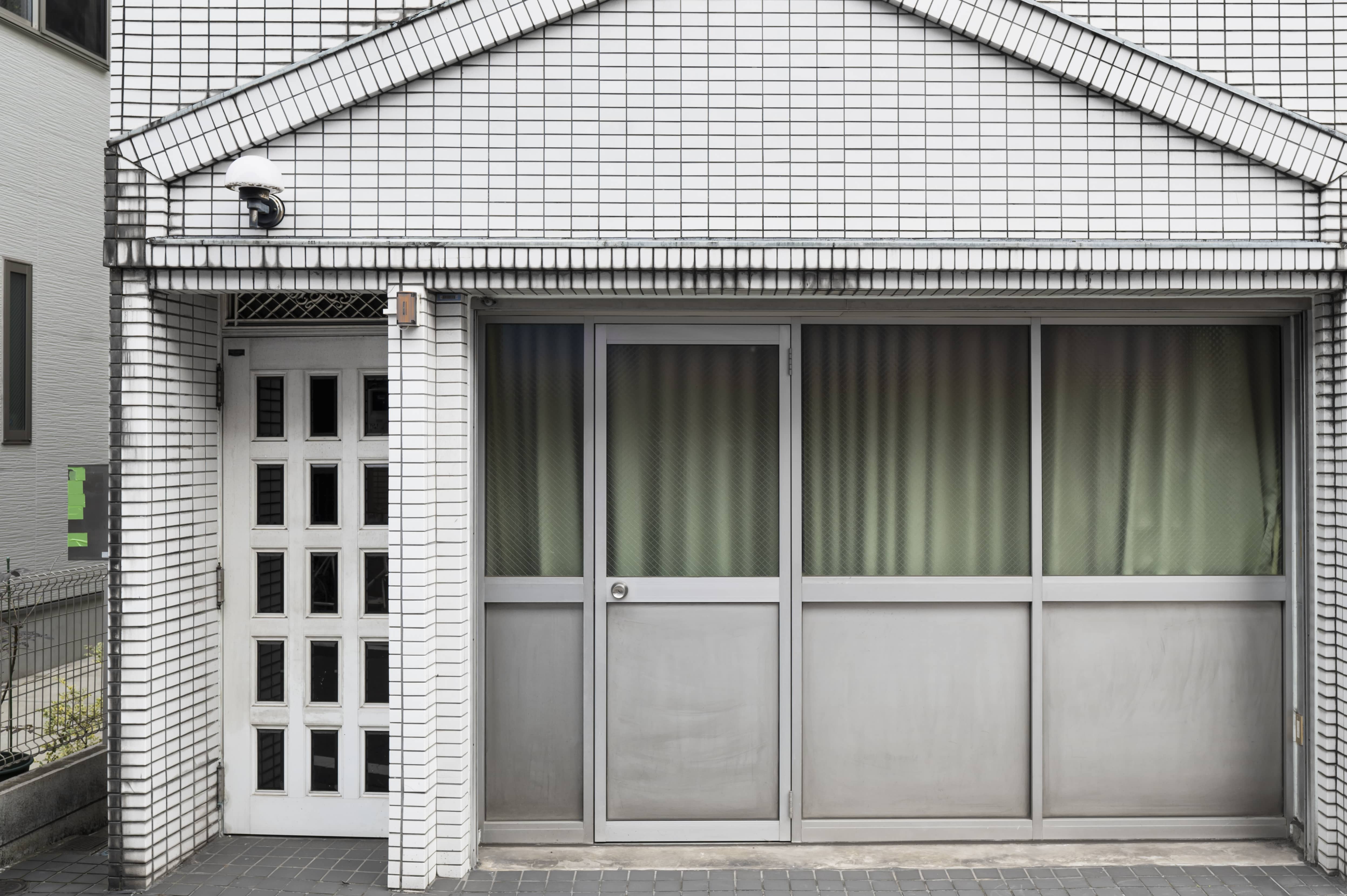 Trending Door Designs for Modern Homes